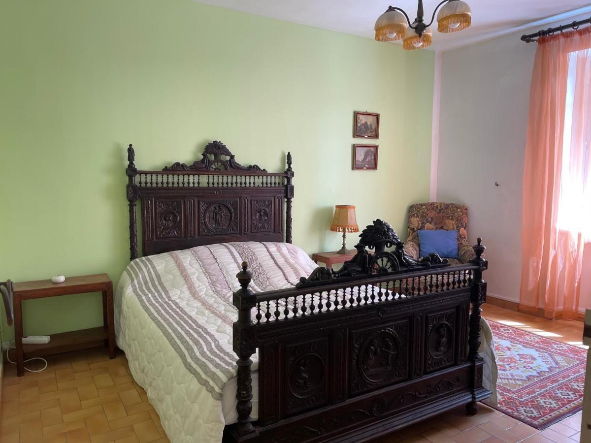 Montagne D'Alaric Apartment Moux Екстериор снимка